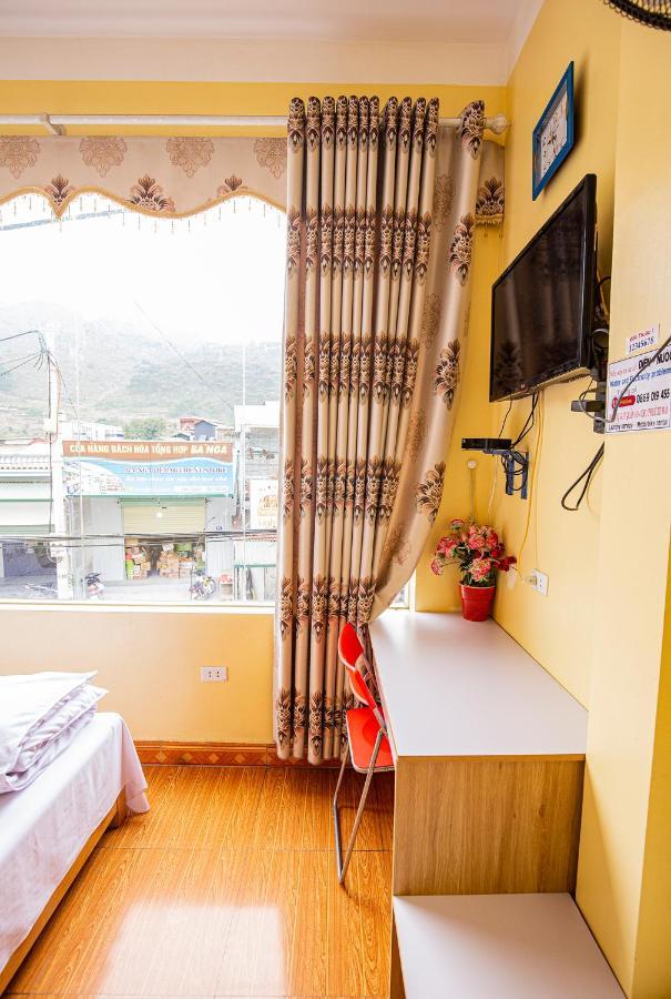 Nha Nghi Thu Nu Bed and Breakfast Meo Vac Exteriör bild