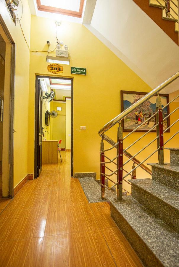 Nha Nghi Thu Nu Bed and Breakfast Meo Vac Exteriör bild