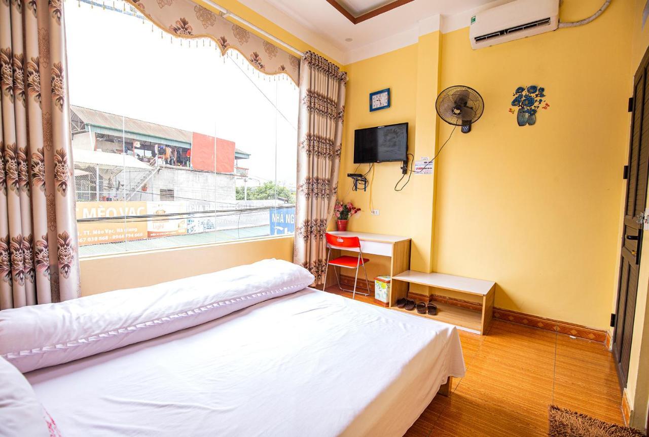 Nha Nghi Thu Nu Bed and Breakfast Meo Vac Exteriör bild